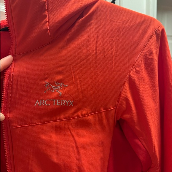 Arc’teryx LT Atom Hoody - Picture 13 of 13
